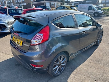 Used Ford Fiesta 2017 for sale - 77889198: Photo