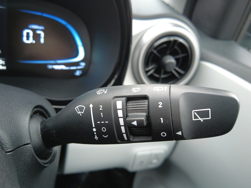 Used Hyundai i10 2024 for sale - 77530281: Photo 34