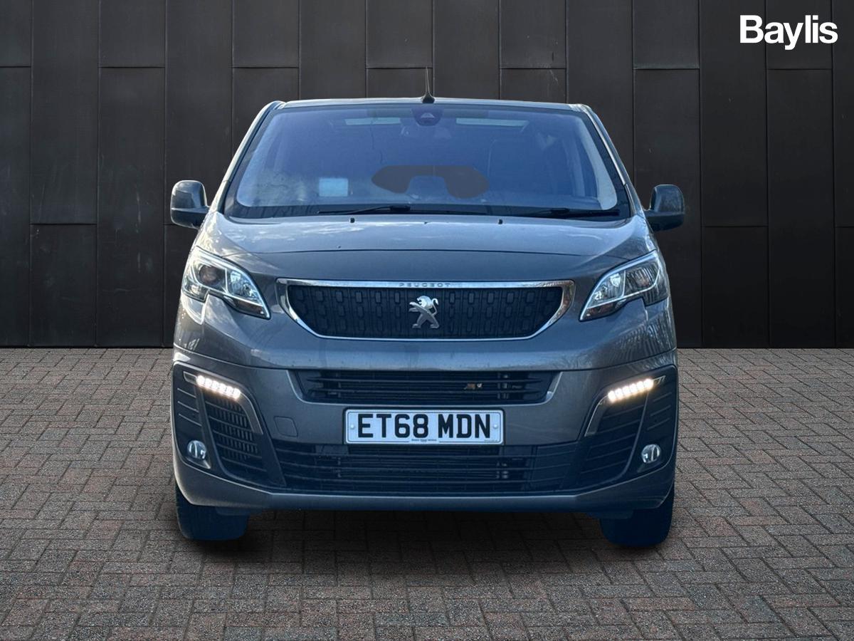 Used Peugeot Traveller 2019 for sale - 76948323: Photo 10