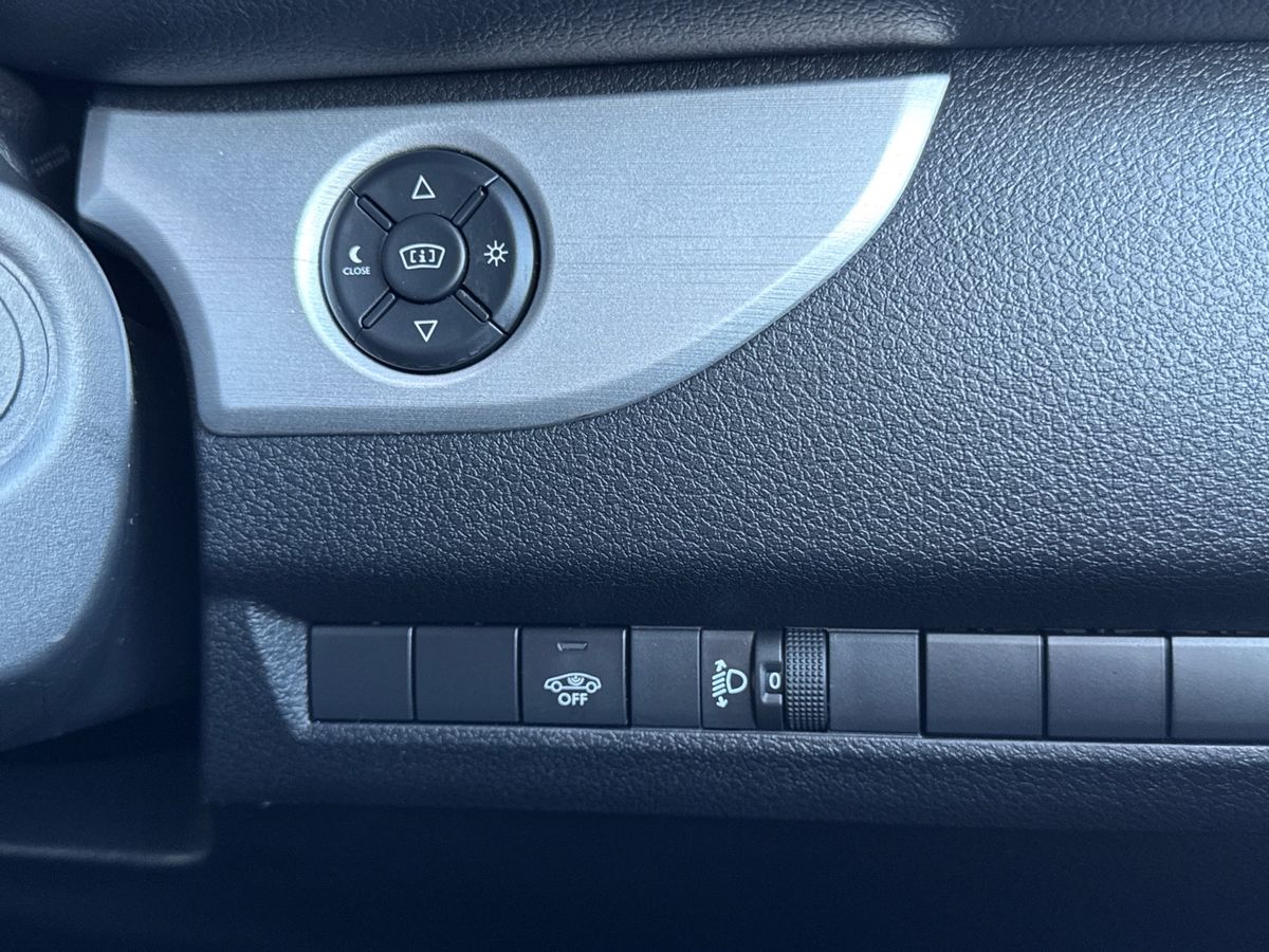 Used Peugeot Traveller 2019 for sale - 76948323: Photo 28