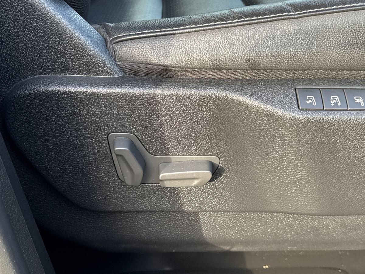 Used Peugeot Traveller 2019 for sale - 76948323: Photo 36