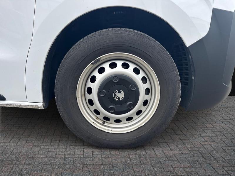 Used Vauxhall Vivaro 2024 for sale - 77910248: Photo 11