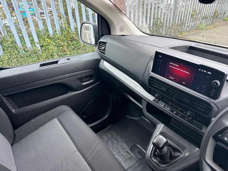 Used Vauxhall Vivaro 2024 for sale - 77910248: Photo 15