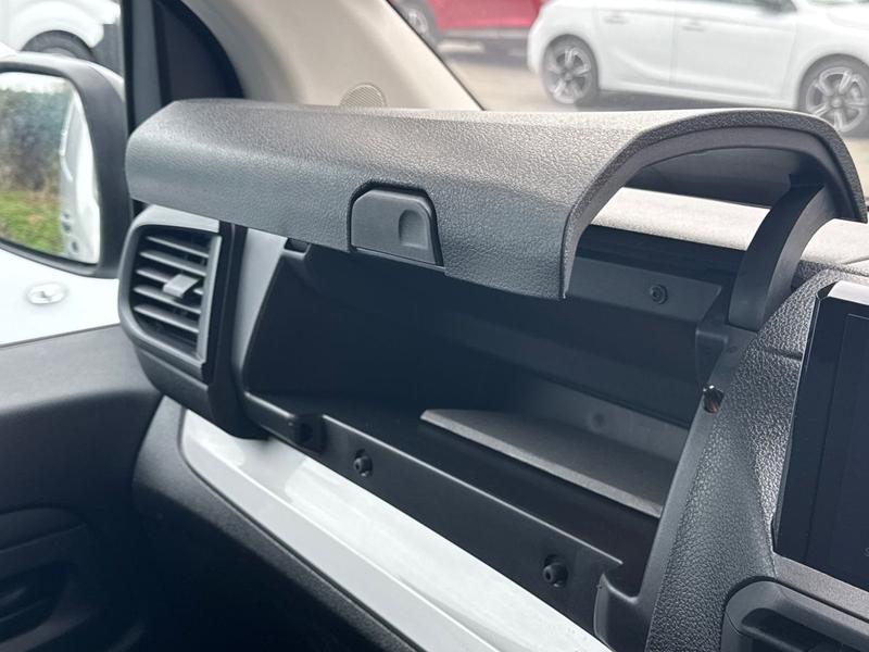 Used Vauxhall Vivaro 2024 for sale - 77910248: Photo 30