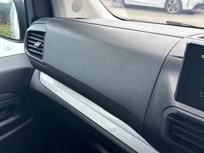 Used Vauxhall Vivaro 2024 for sale - 77910248: Photo 31