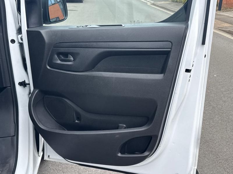 Used Vauxhall Vivaro 2024 for sale - 77910248: Photo 34