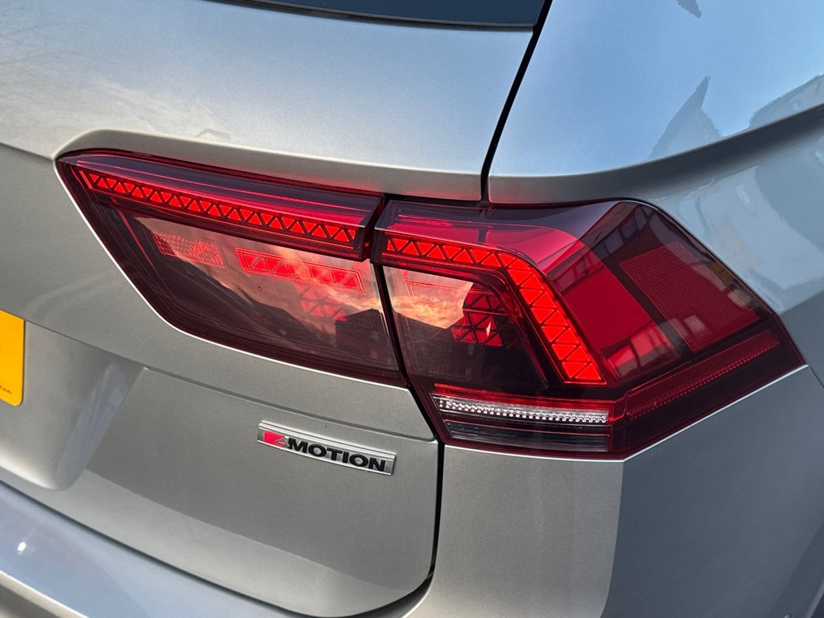 Used Volkswagen Tiguan 2019 for sale - 77428175: Photo 41