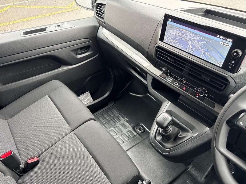 Used Vauxhall Vivaro 2025 for sale - 77910489: Photo 15