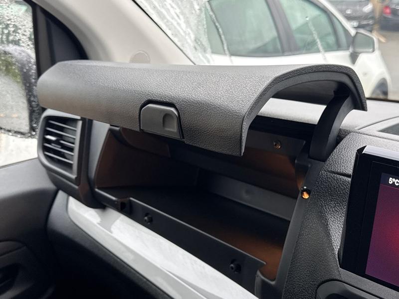 Used Vauxhall Vivaro 2025 for sale - 77910489: Photo 32