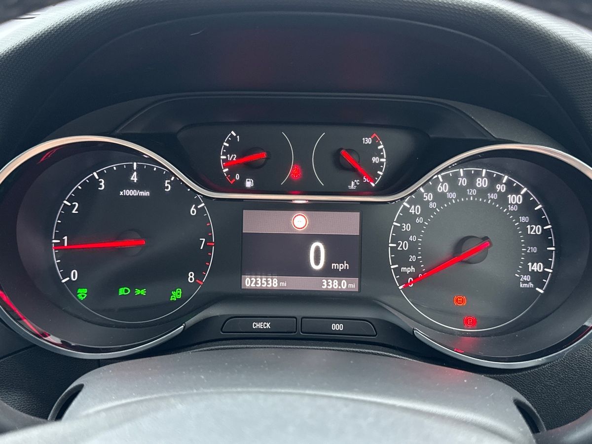 Used Vauxhall Crossland 2023 for sale - 76438127: Photo 21