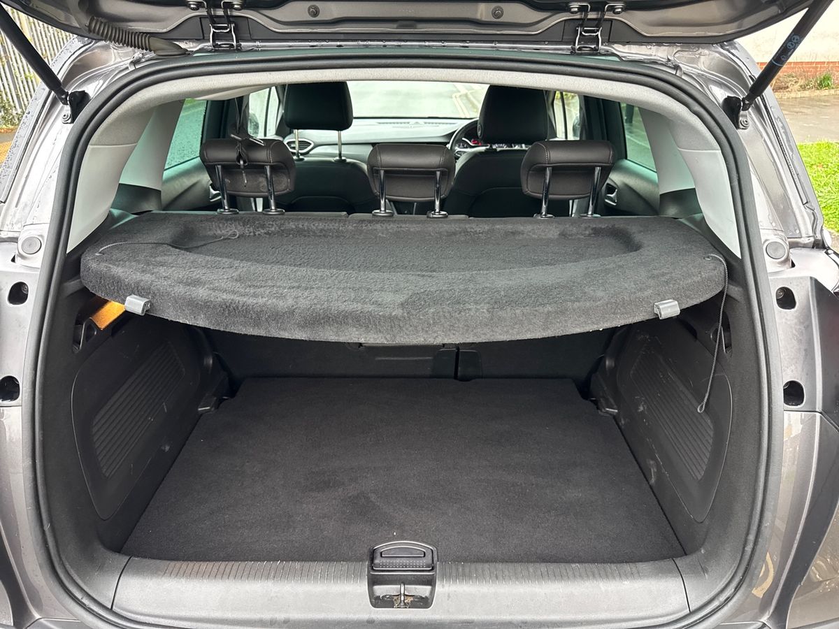 Used Vauxhall Crossland 2023 for sale - 76438127: Photo 25