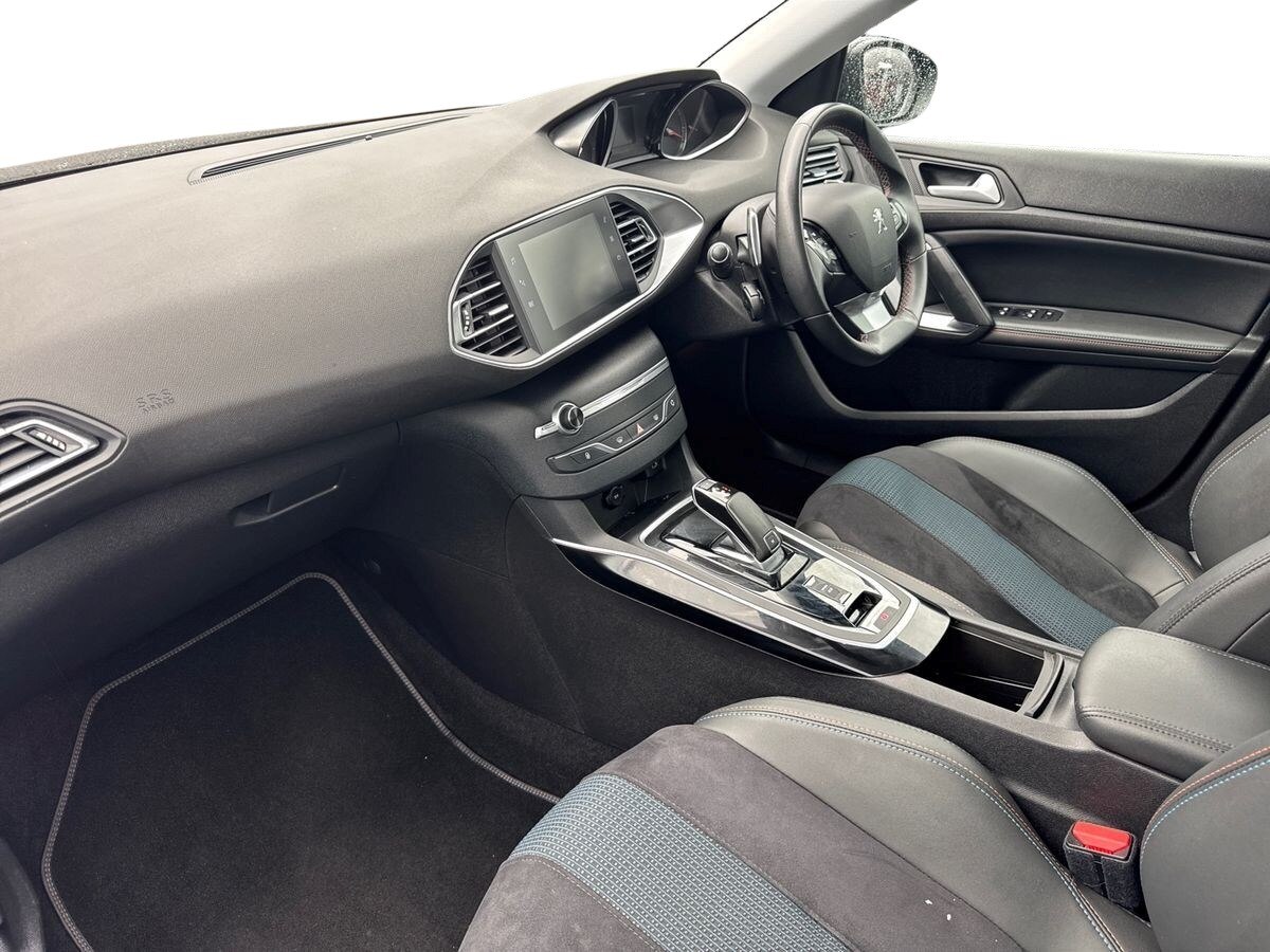 2020 Peugeot 308 308 |TechED 1.2 5 Door Estate Petrol Automatic - Picture 14 of 24