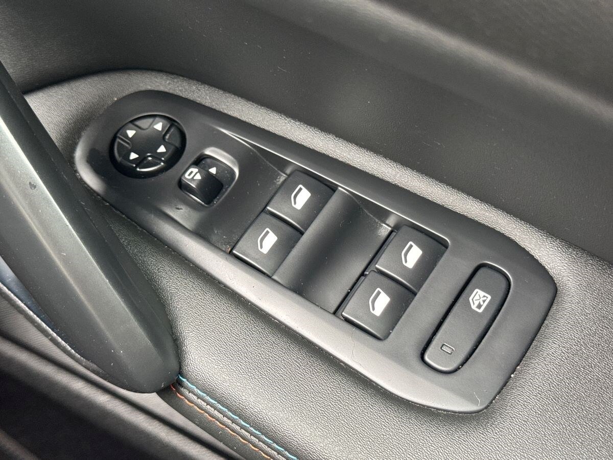 2020 Peugeot 308 308 |TechED 1.2 5 Door Estate Petrol Automatic - Picture 17 of 24