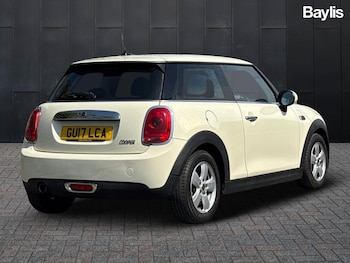 Used MINI Hatch 2017 for sale - 75629711: Photo