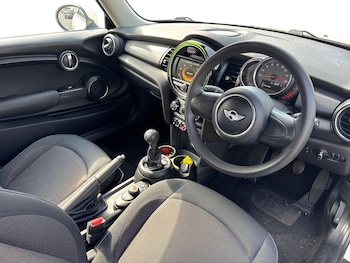 Used MINI Hatch 2017 for sale - 75629711: Photo