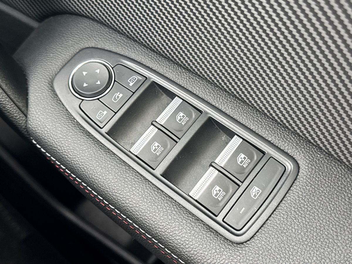 Used Renault Captur 2022 for sale - 76851195: Photo 17