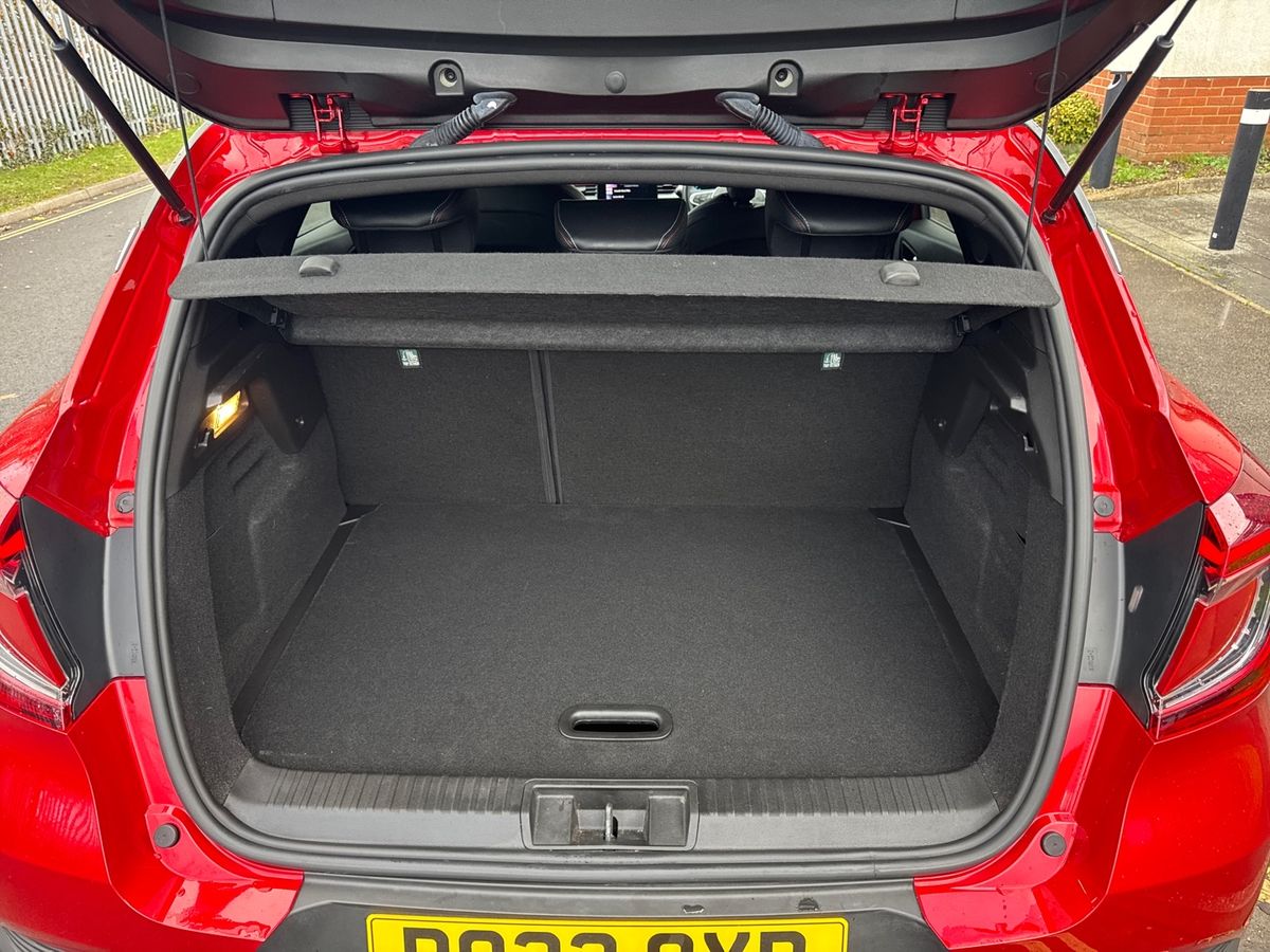 Used Renault Captur 2022 for sale - 76851195: Photo 25