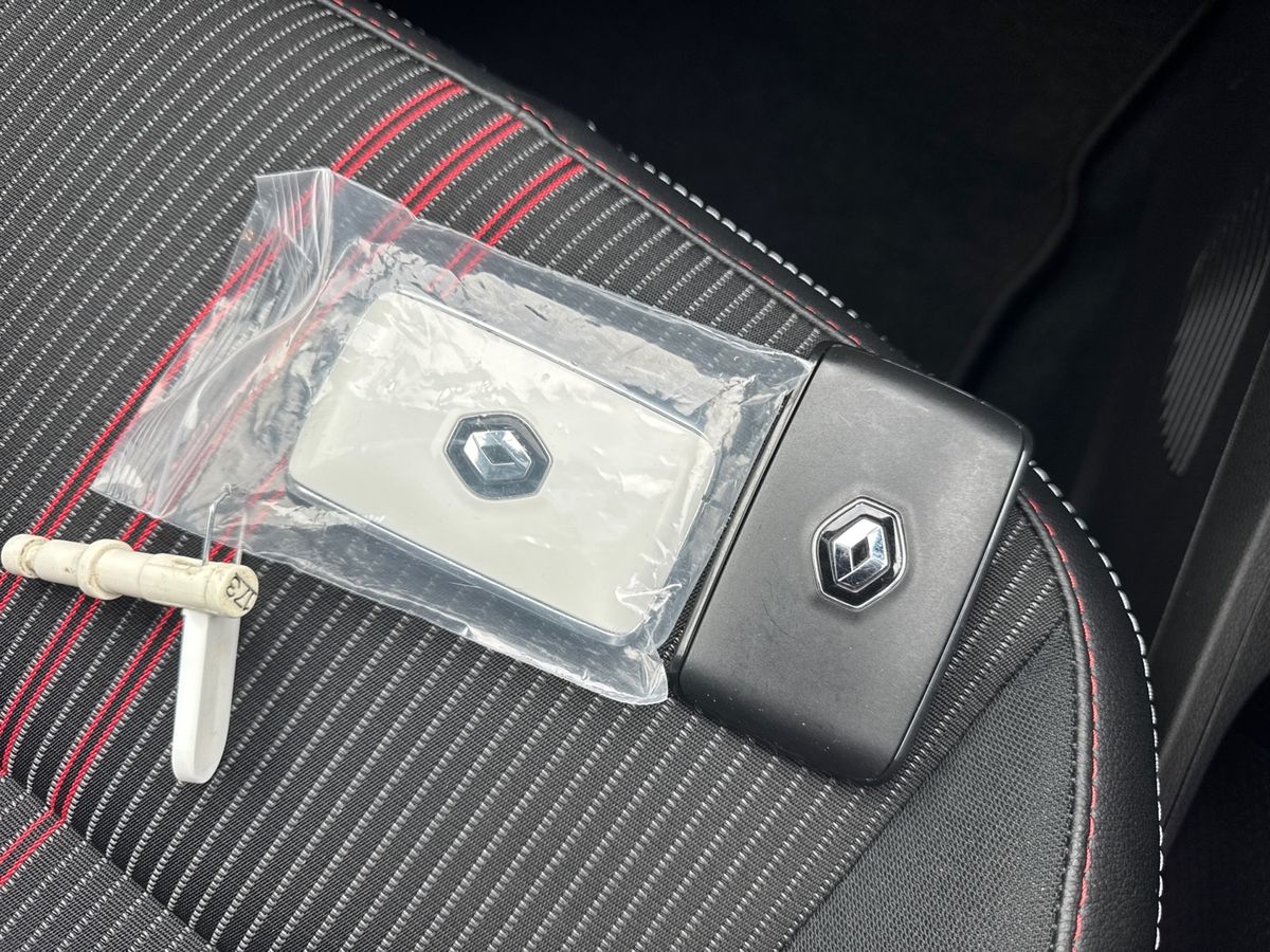 Used Renault Captur 2022 for sale - 76851195: Photo 26