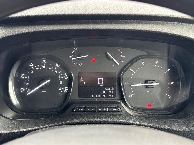 Used Vauxhall Vivaro 2023 for sale - 77910591: Photo 21