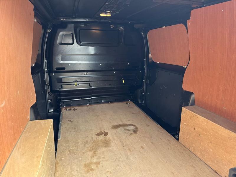 Used Vauxhall Vivaro 2023 for sale - 77910591: Photo 25