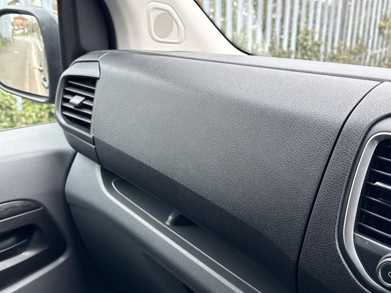 Used Vauxhall Vivaro 2023 for sale - 77910591: Photo 29