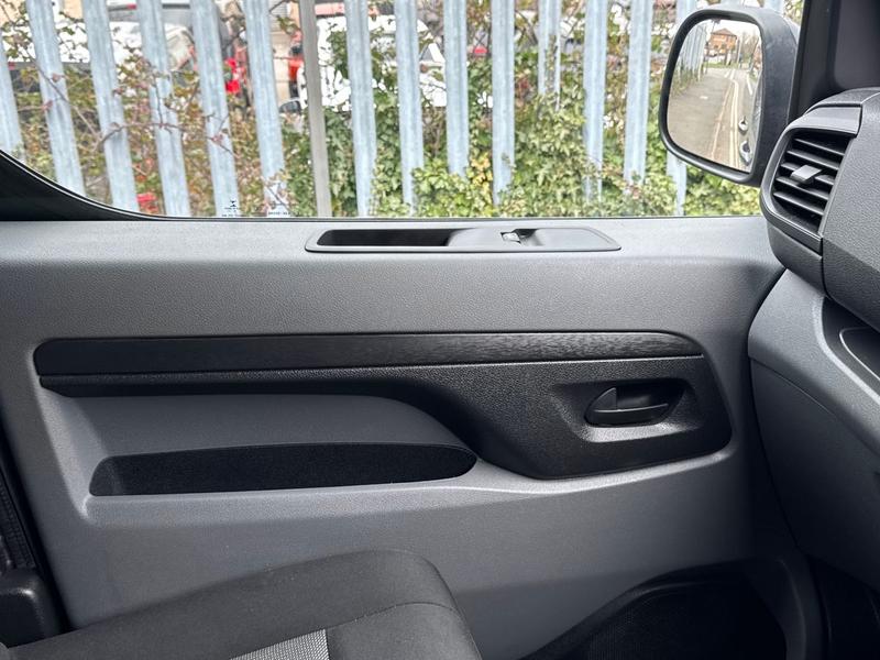 Used Vauxhall Vivaro 2023 for sale - 77910591: Photo 33