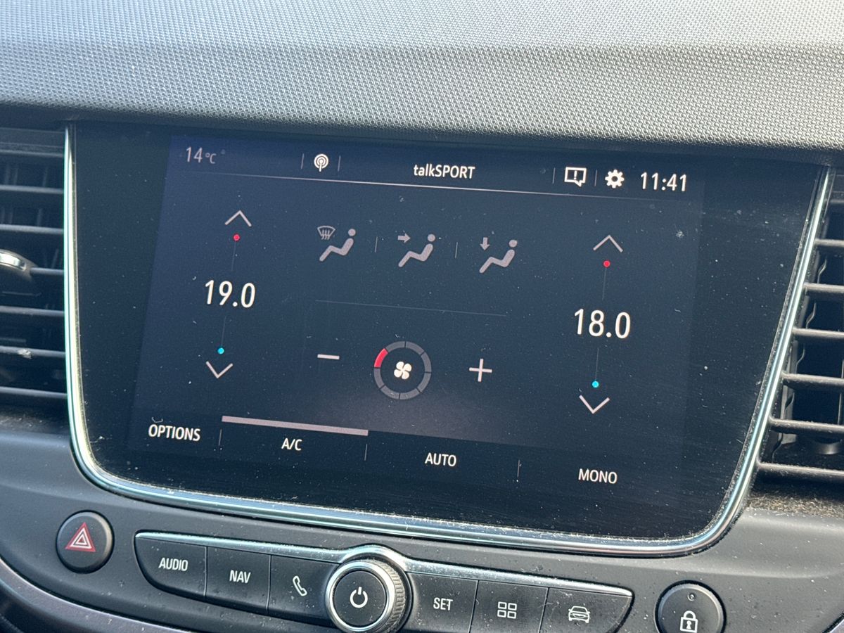 Used Vauxhall Crossland X 2018 for sale - 77106071: Photo 16