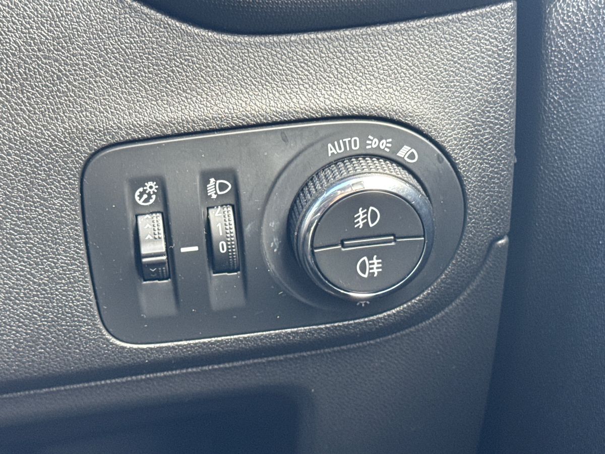 Used Vauxhall Crossland X 2018 for sale - 77106071: Photo 27