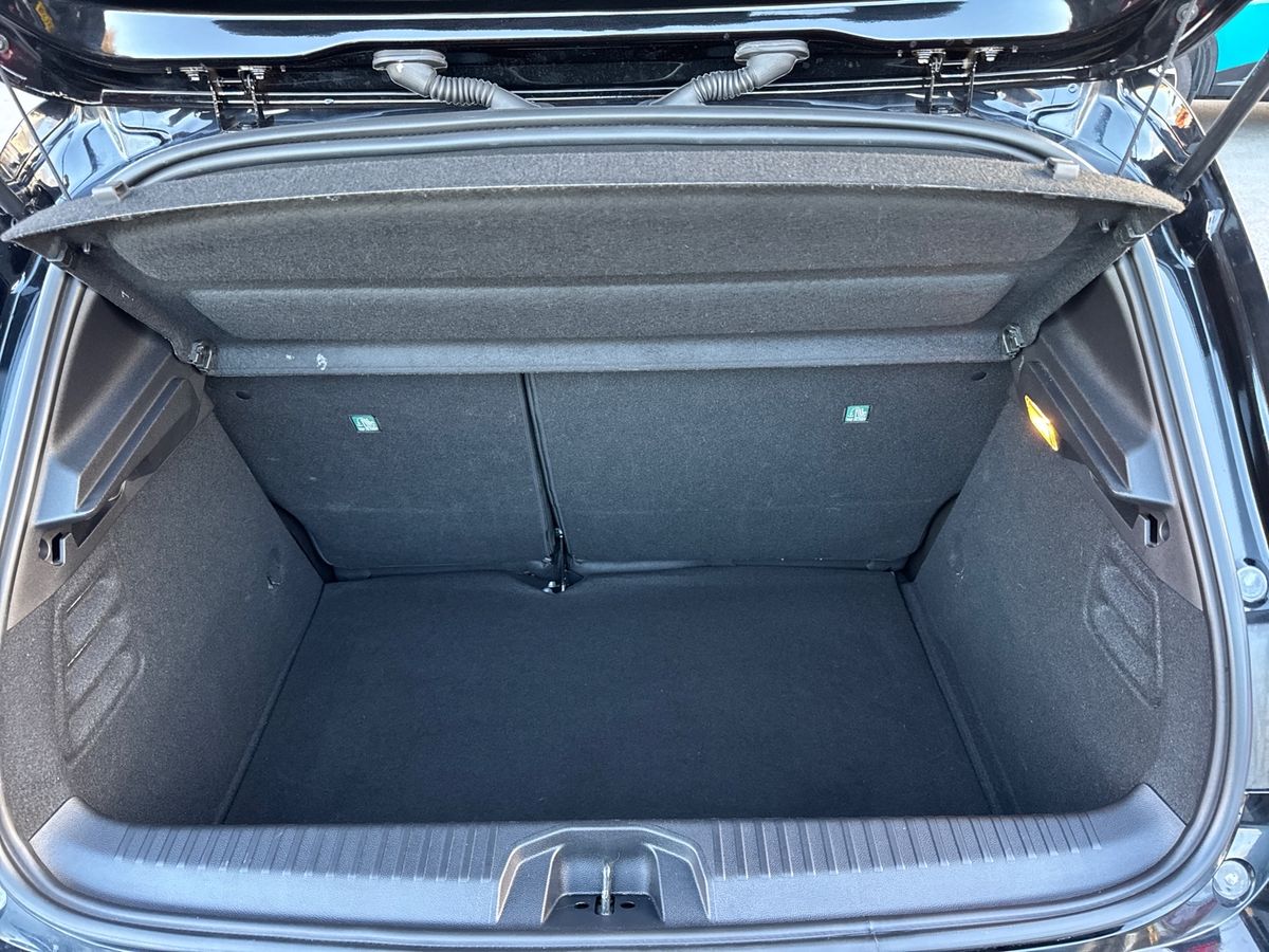 Used Renault Clio 2021 for sale - 76640275: Photo 25