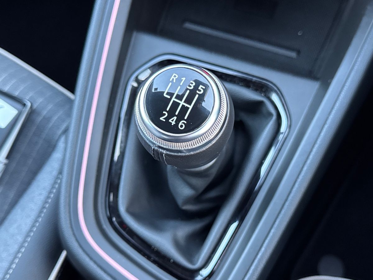 Used Renault Clio 2021 for sale - 76640275: Photo 32