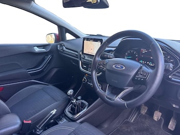 Used Ford Fiesta 2017 for sale - 77193673: Photo