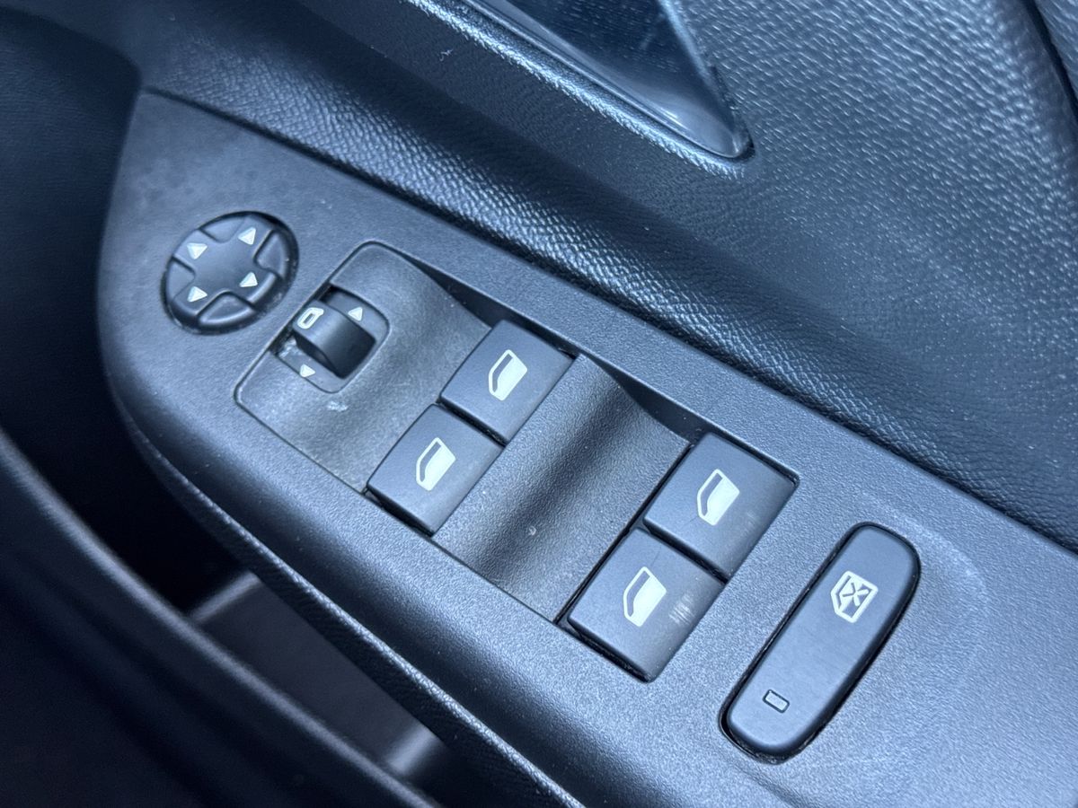 Used Vauxhall Corsa 2022 for sale - 77346912: Photo 17