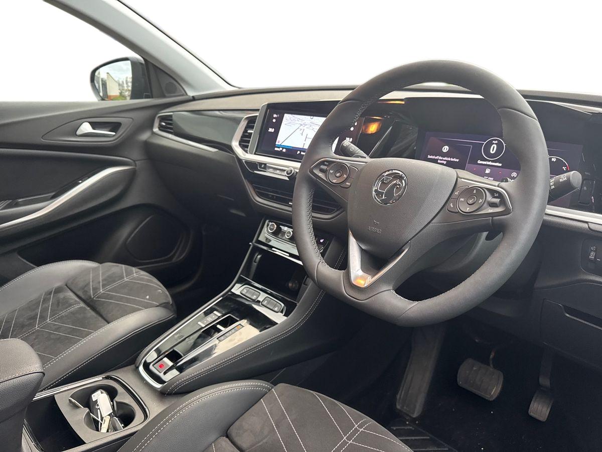 Used Vauxhall Grandland 2024 for sale - 76842076: Photo 3