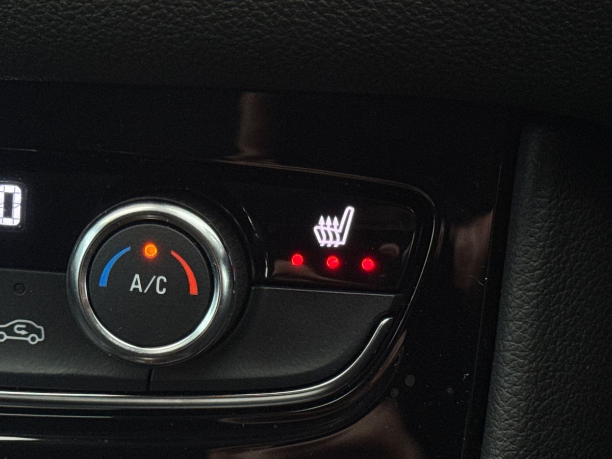 Used Vauxhall Grandland 2024 for sale - 76842076: Photo 32