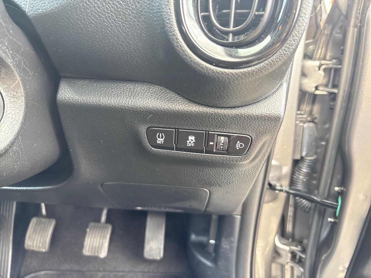 Vehicle 35