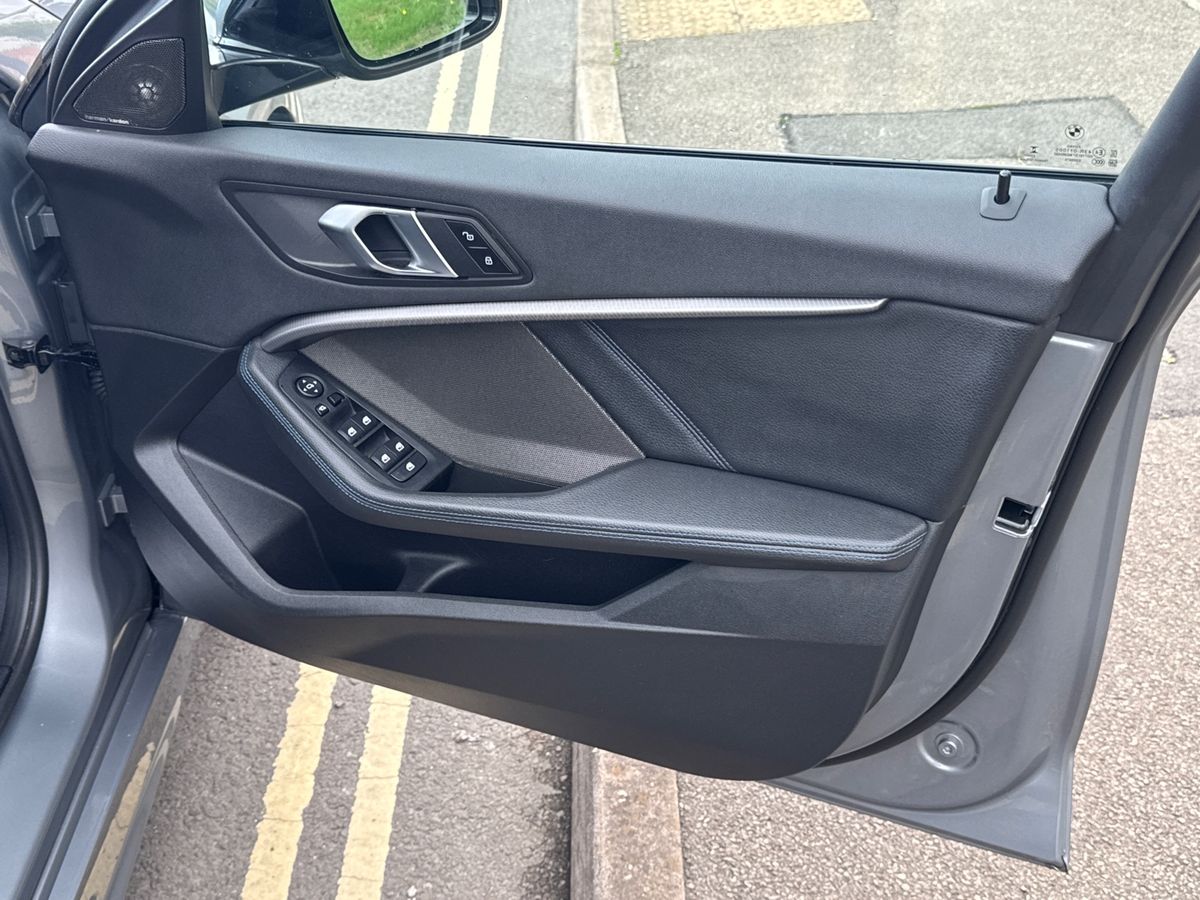 Used BMW 1 Series 2024 for sale - 75929930: Photo 37