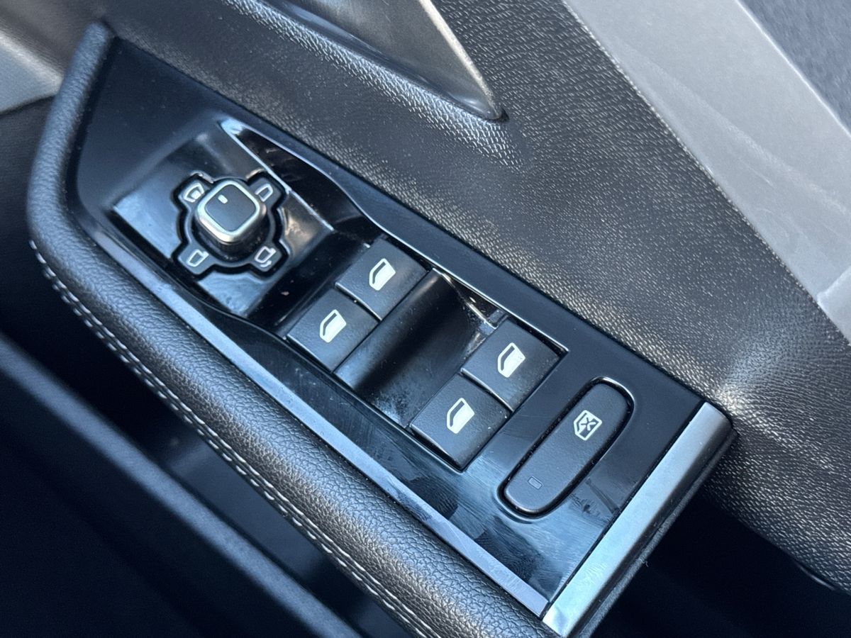 Used Vauxhall Astra 2024 for sale - 77232276: Photo 17