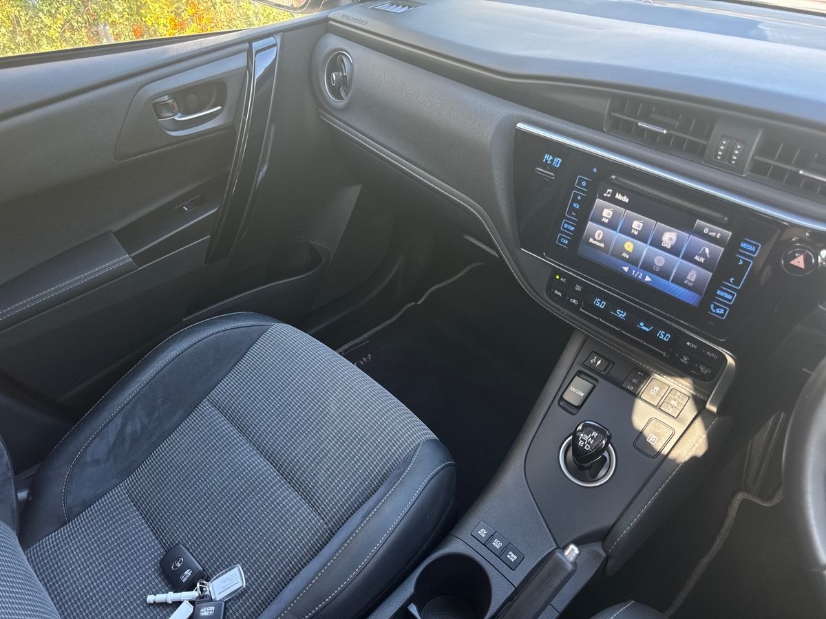 Used Toyota Auris 2017 for sale - 76092017: Photo 15