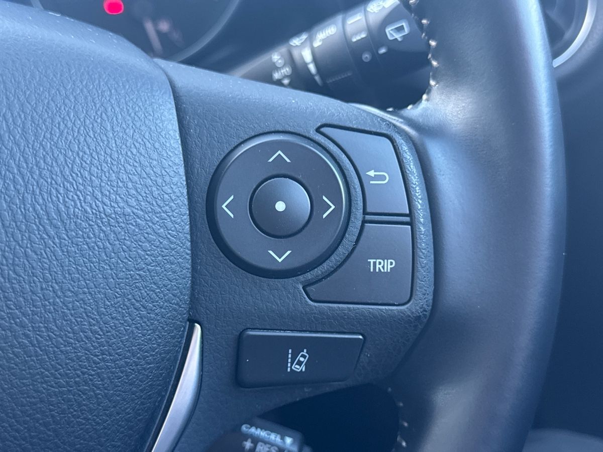 Used Toyota Auris 2017 for sale - 76092017: Photo 23