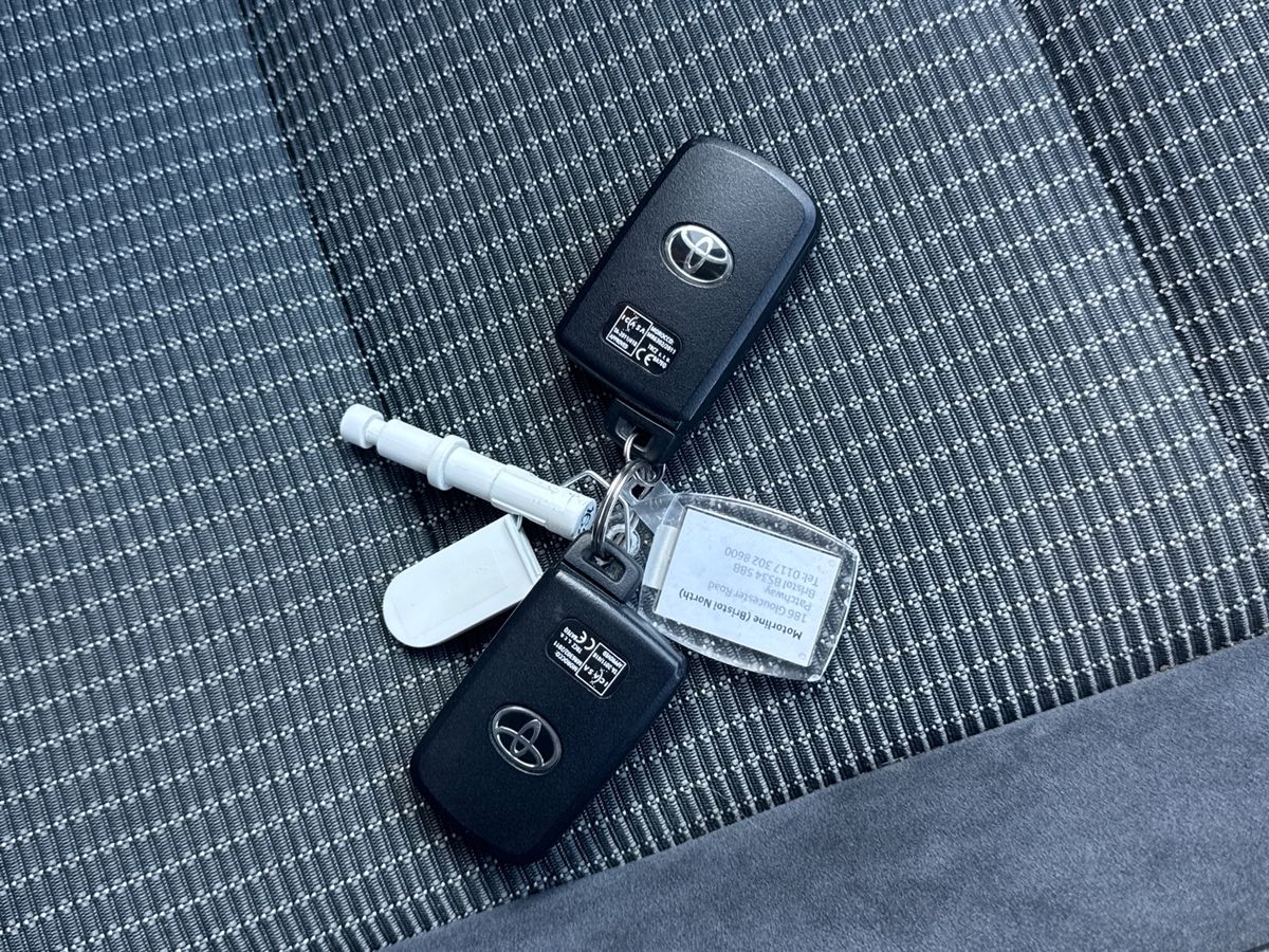 Used Toyota Auris 2017 for sale - 76092017: Photo 26