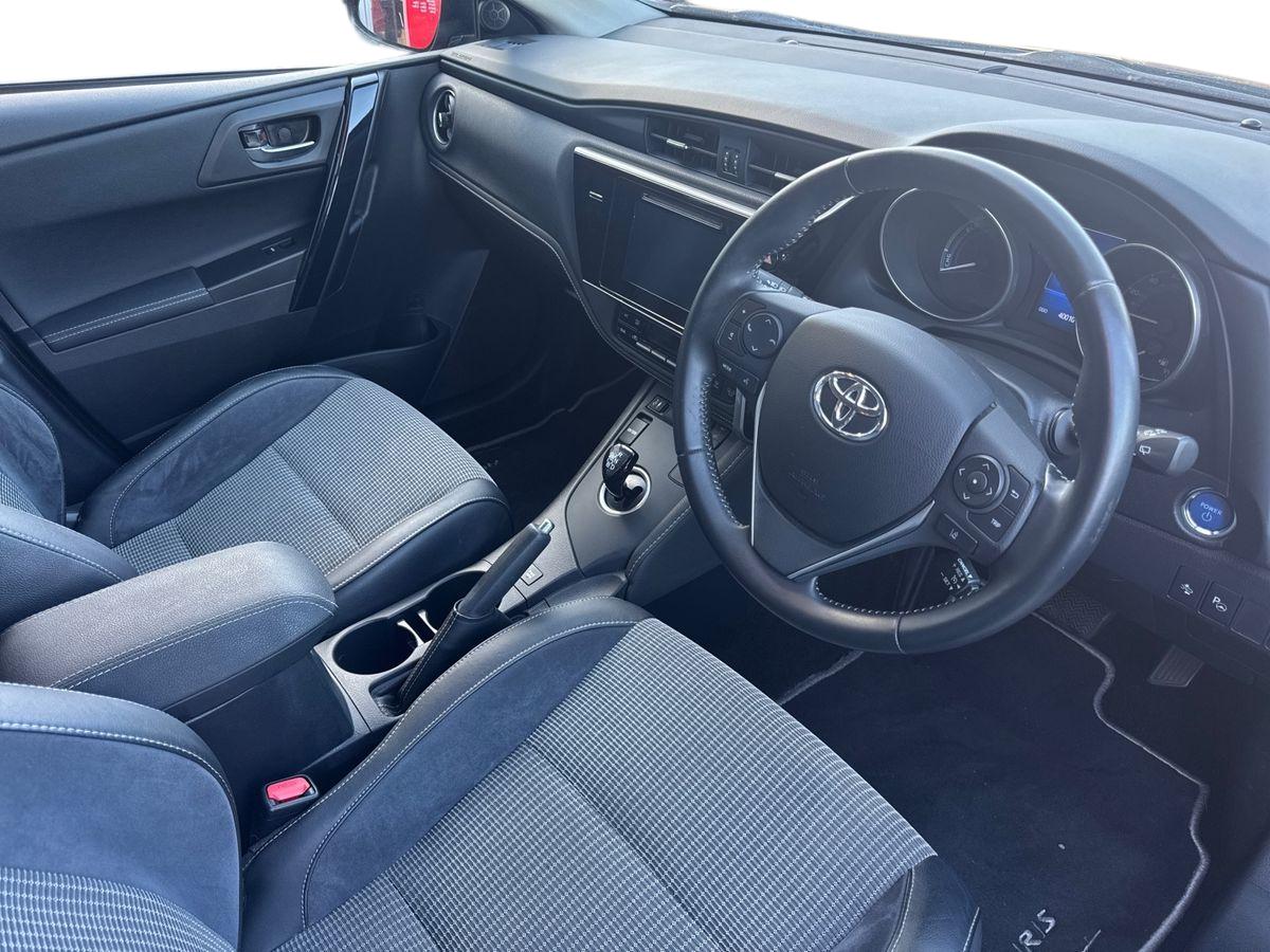 Used Toyota Auris 2017 for sale - 76092017: Photo 3