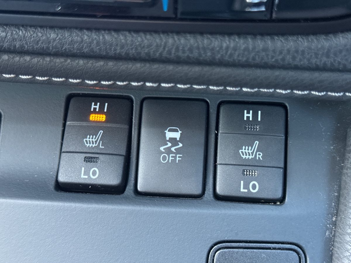 Used Toyota Auris 2017 for sale - 76092017: Photo 31