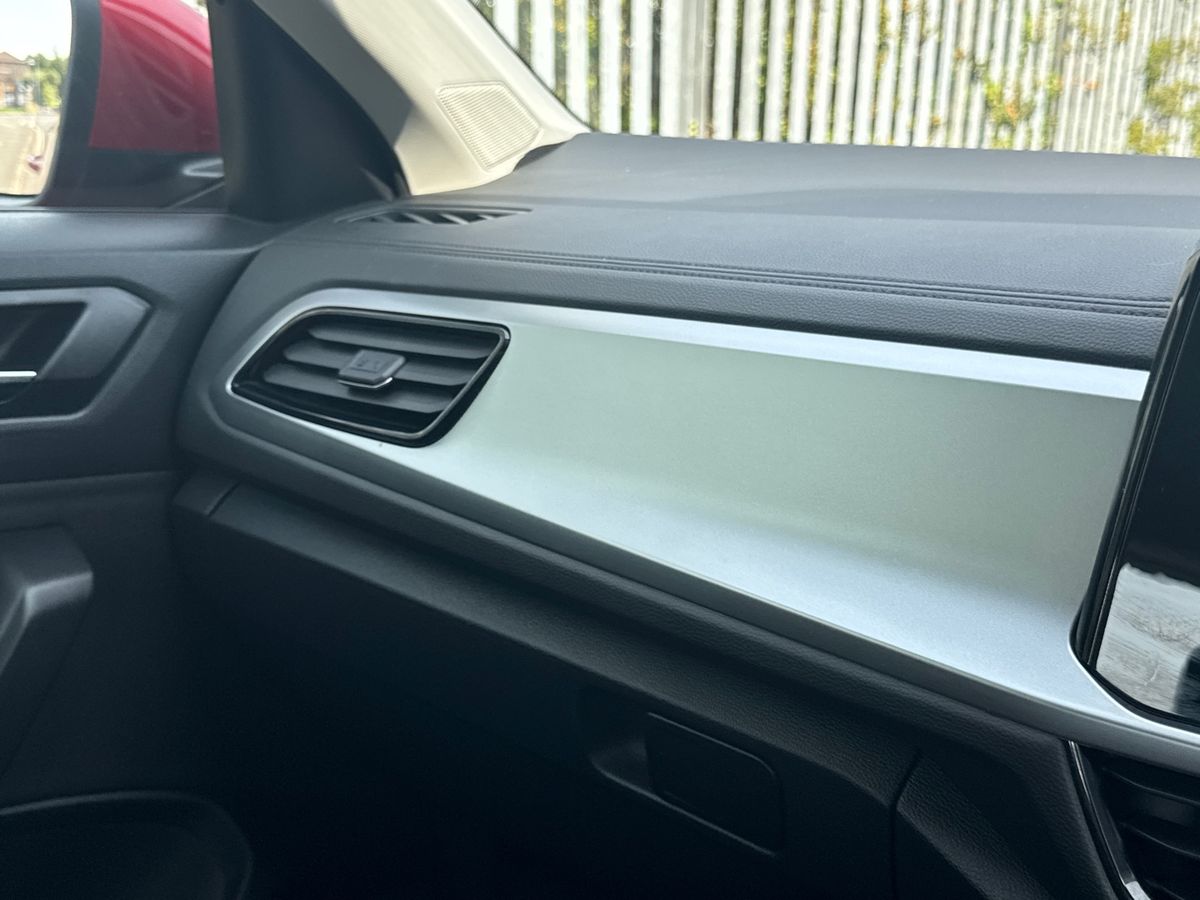 Used Volkswagen T-Roc 2023 for sale - 75992846: Photo 32