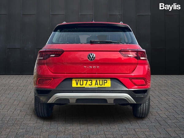 Used Volkswagen T-Roc 2023 for sale - 75992846: Photo 6