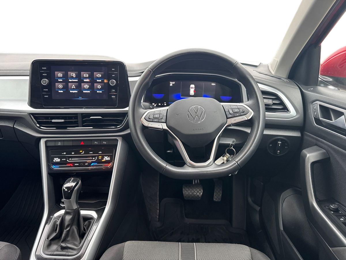 Used Volkswagen T-Roc 2023 for sale - 77634617: Photo 12