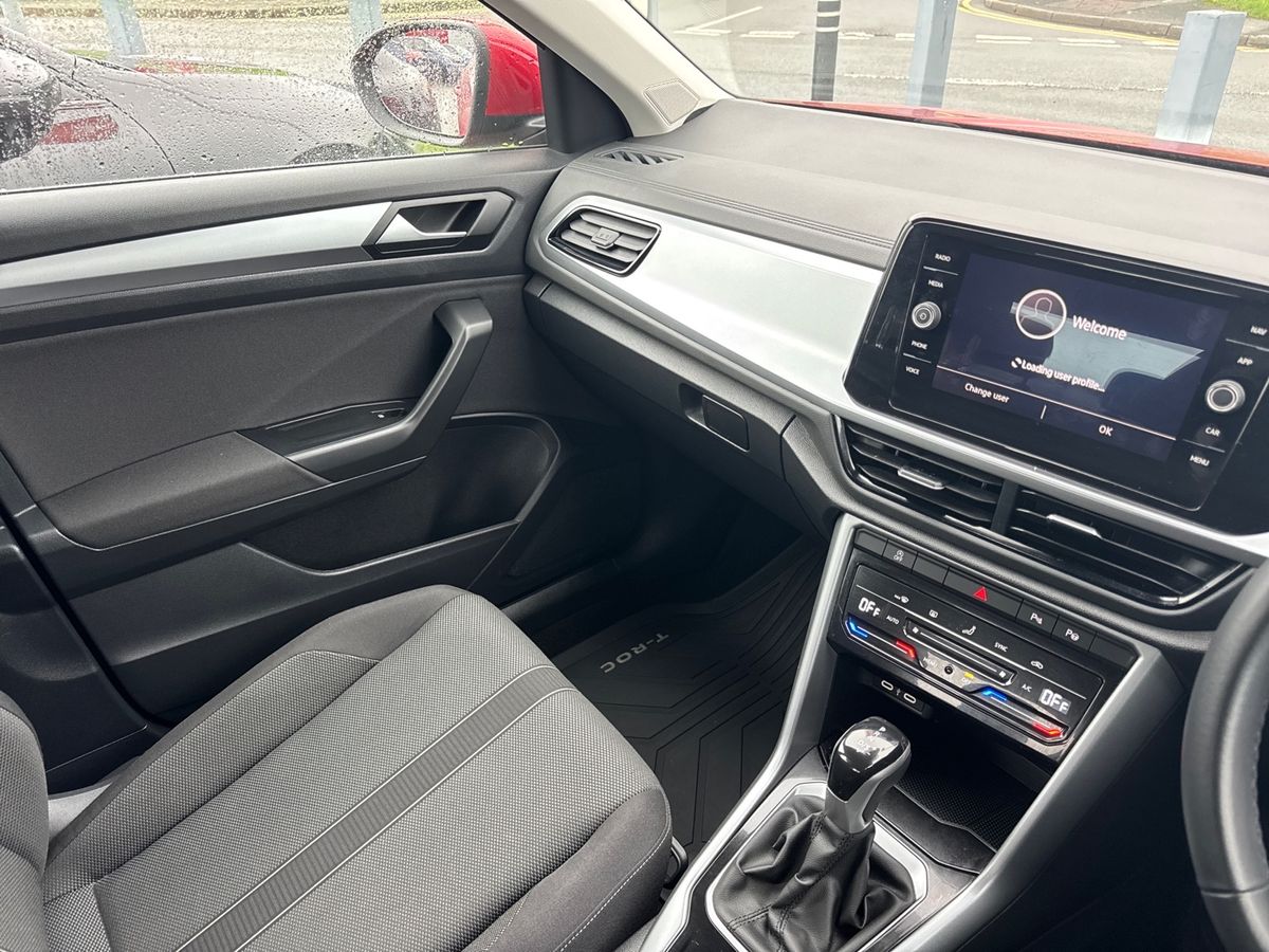 Used Volkswagen T-Roc 2023 for sale - 77634617: Photo 15