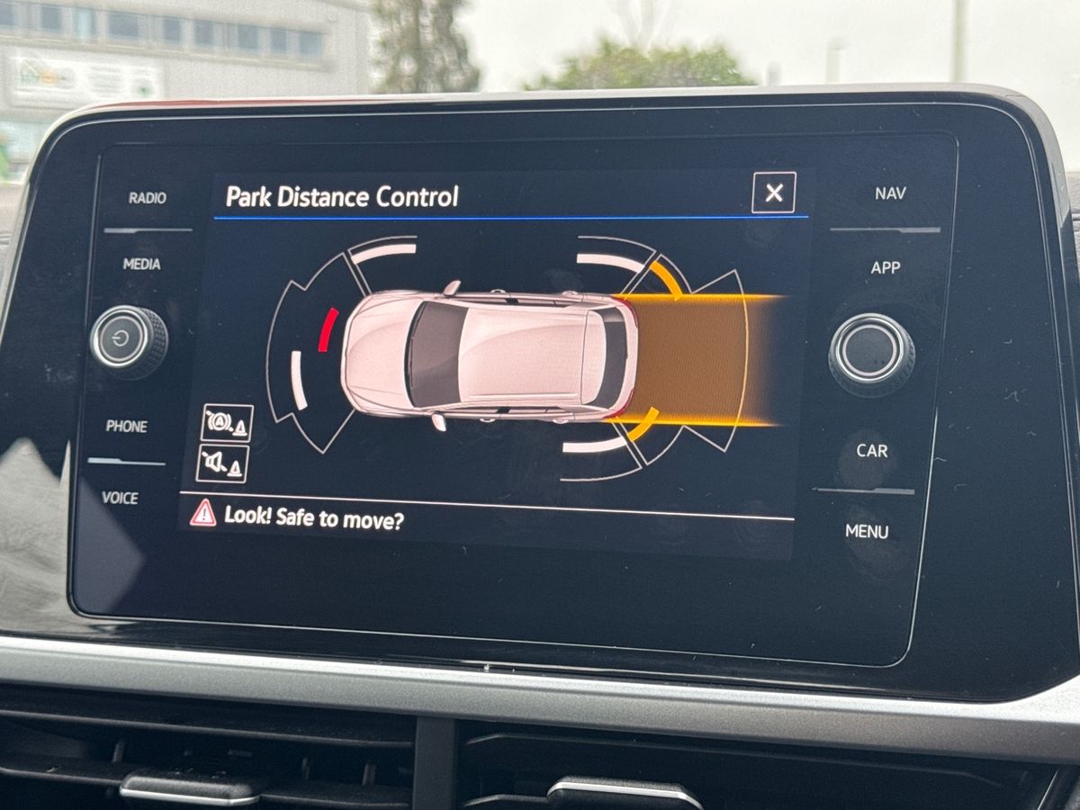 Used Volkswagen T-Roc 2023 for sale - 77634617: Photo 20