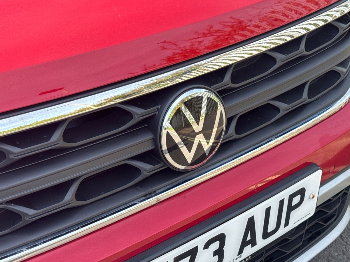 Used Volkswagen T-Roc 2023 for sale - 77634617: Photo 39