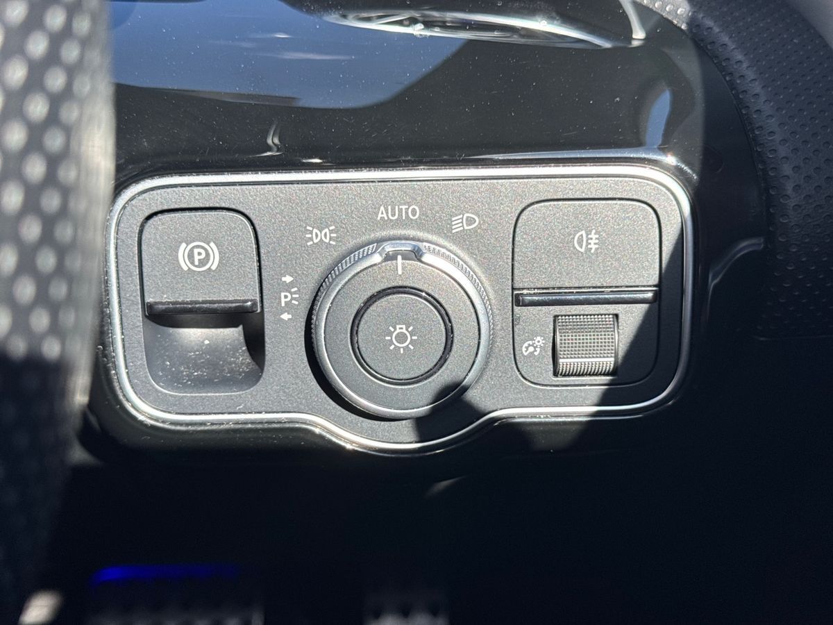 Used Mercedes-Benz CLA 2023 for sale - 75930010: Photo 32