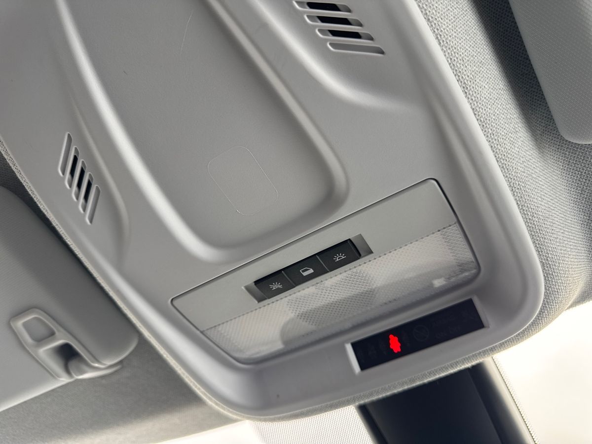 Used Vauxhall Crossland 2022 for sale - 76652542: Photo 30